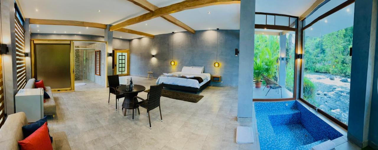 Saguamby Mindo Lodge Ngoại thất bức ảnh