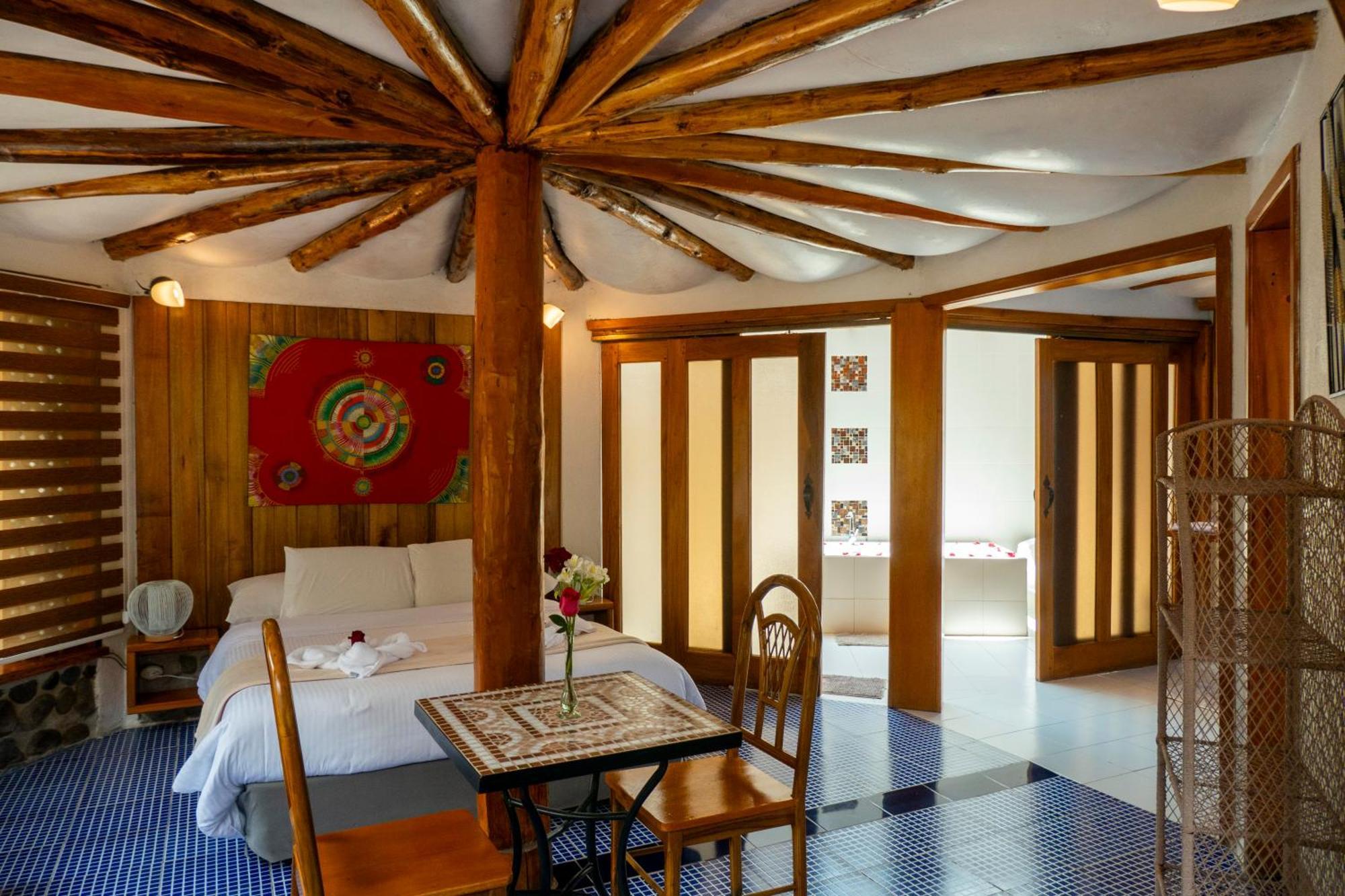 Saguamby Mindo Lodge Ngoại thất bức ảnh