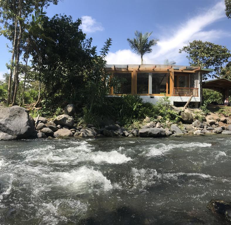 Saguamby Mindo Lodge Ngoại thất bức ảnh